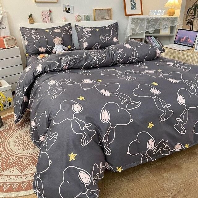 Cute Snoopy And Spot Duvet Quilt Bedding Set